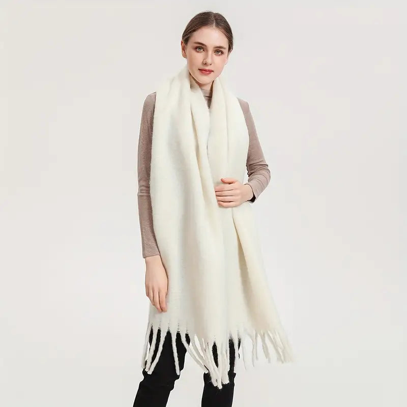 Écharpe Blanche à Franges Ultra Confortable - Style et Chaleur pour l'Hiver | Accessoire Mode Indispensable