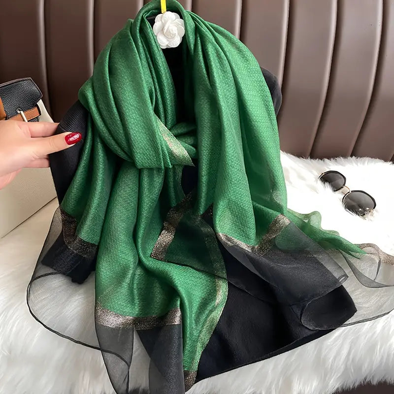 Foulard léger et élégant en mousseline vert - Accessoire chic et raffiné