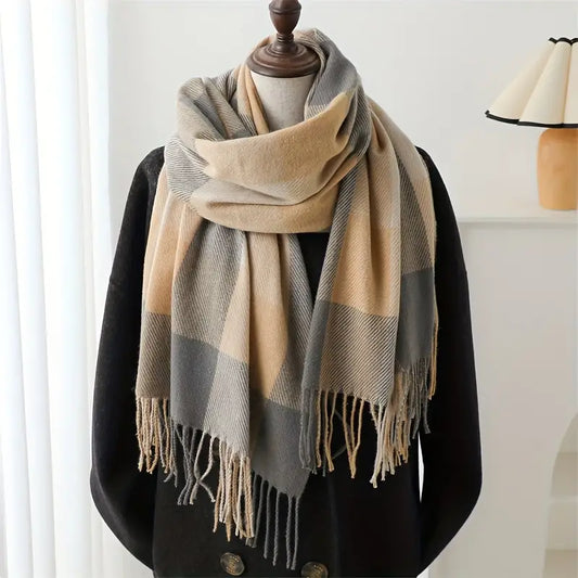 Écharpe à Carreaux Gris Douce et Confortable - Chaleur et Élégance pour toutes les occasions
