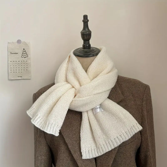Écharpe Douce et Élégante Blanche - Accessoire tendance pour toutes les saisons